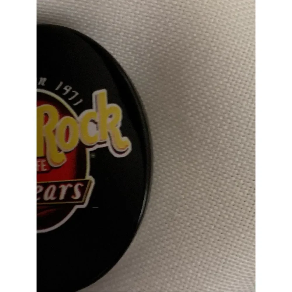 Vintage Hard Rock Cafe Pin‎